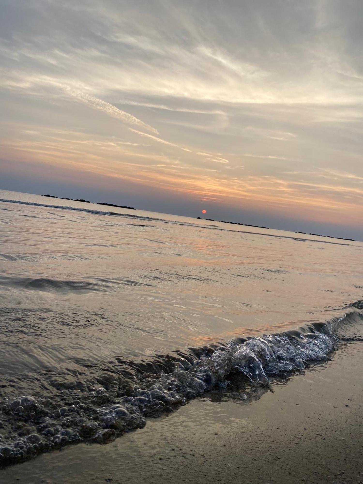 Seta Luxury Lägenhet Roseto Degli Abruzzi Exteriör bild