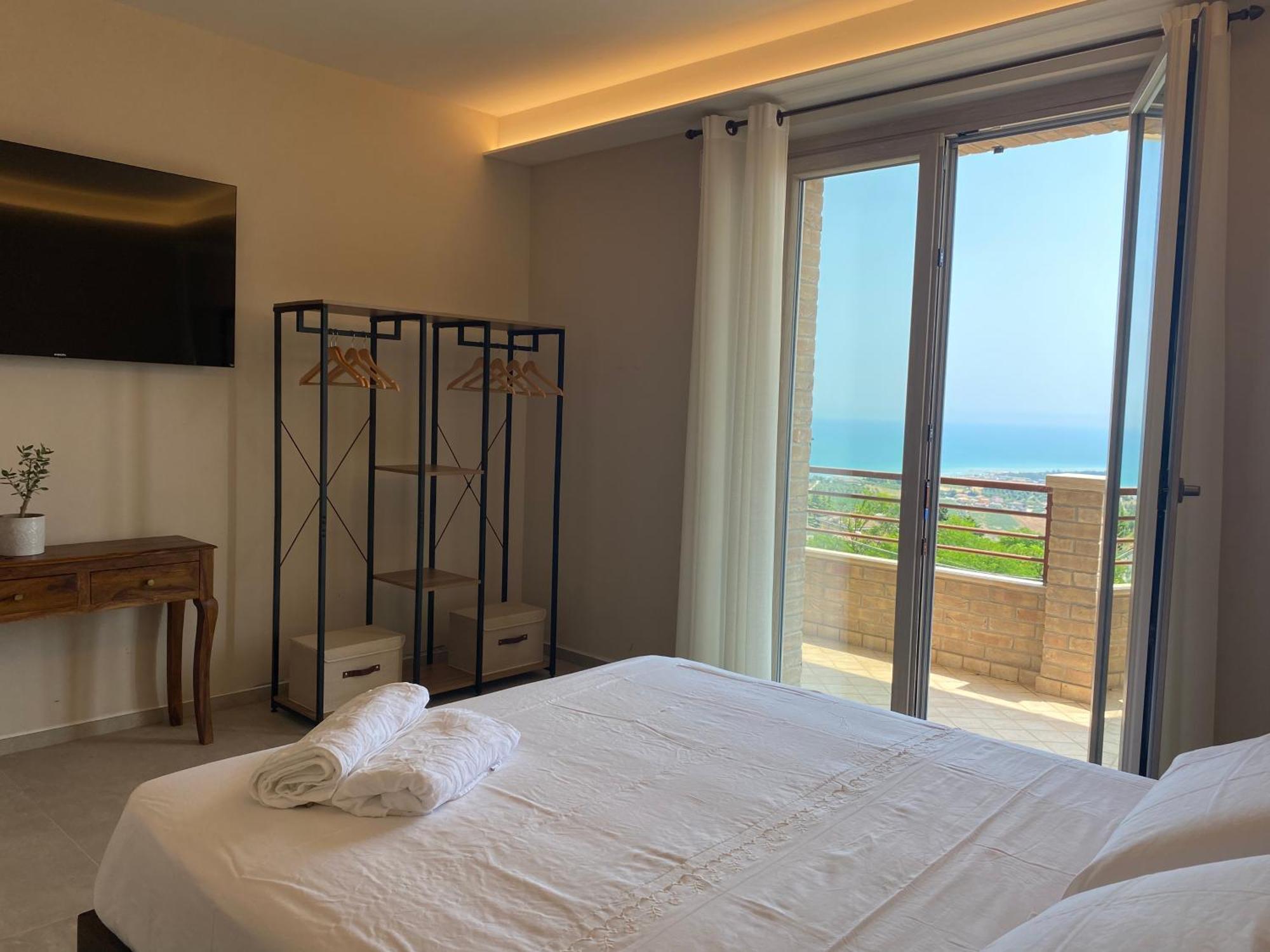 Seta Luxury Lägenhet Roseto Degli Abruzzi Exteriör bild