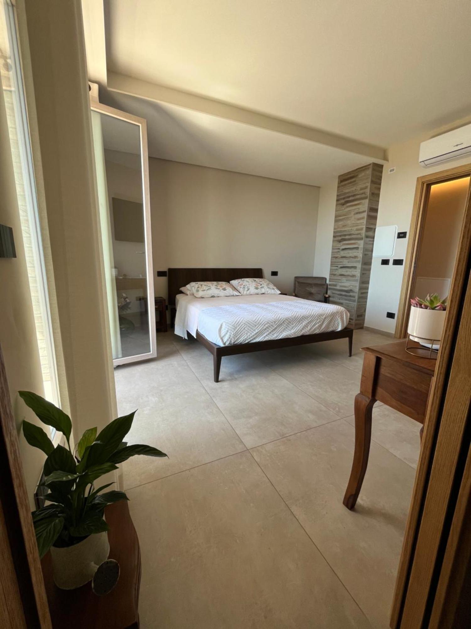 Seta Luxury Lägenhet Roseto Degli Abruzzi Exteriör bild